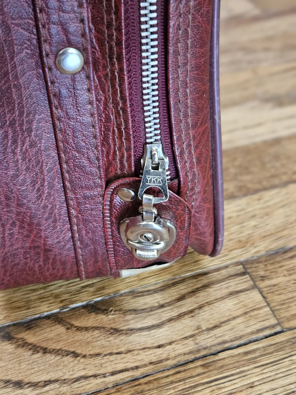Men's Leather Travel Dopp Kit - Burgundy